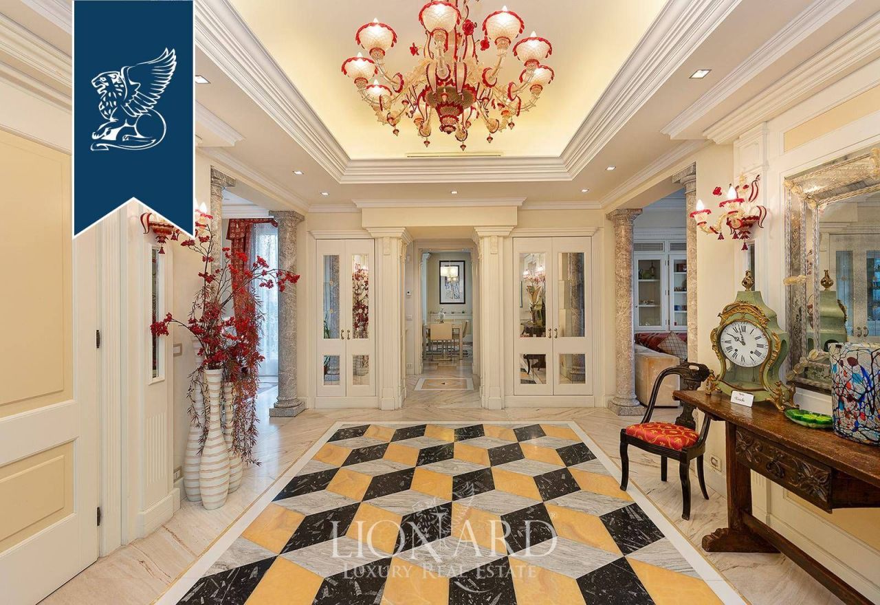 Вилла в Венеции, Италия, 600 м² - фото 9