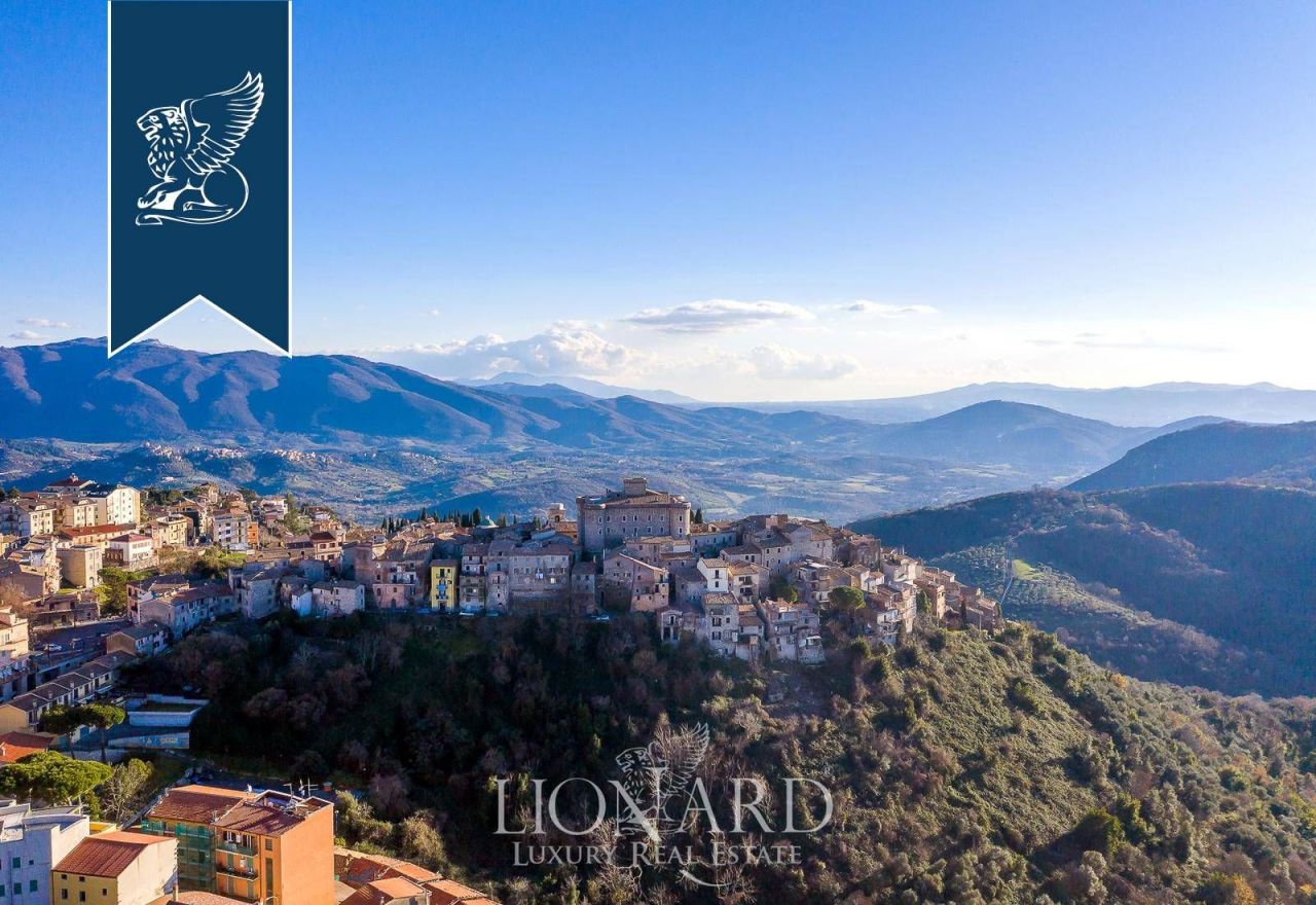 Замок в Риме, Италия, 2 000 м² - фото 9