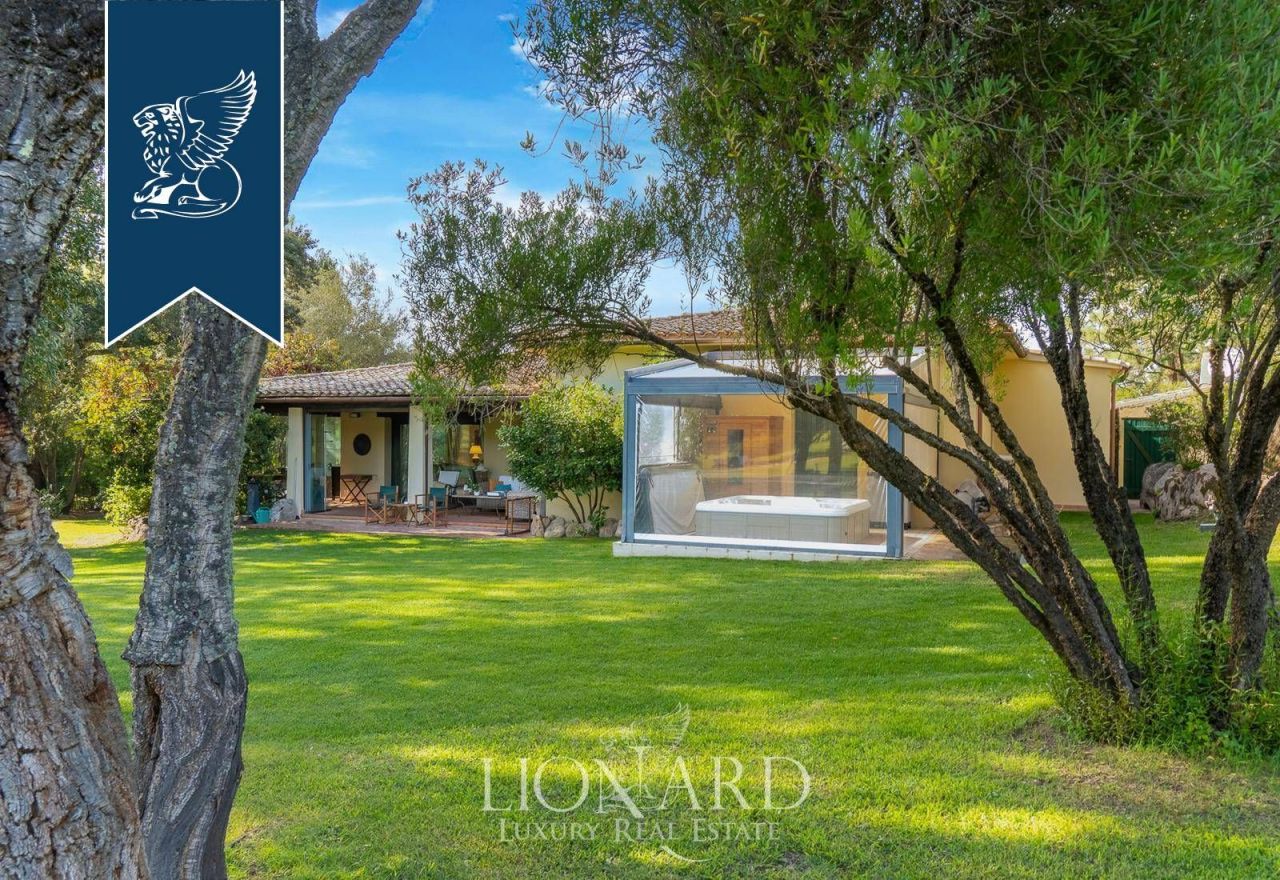 Вилла в Порто Черво, Италия, 220 м² - фото 9