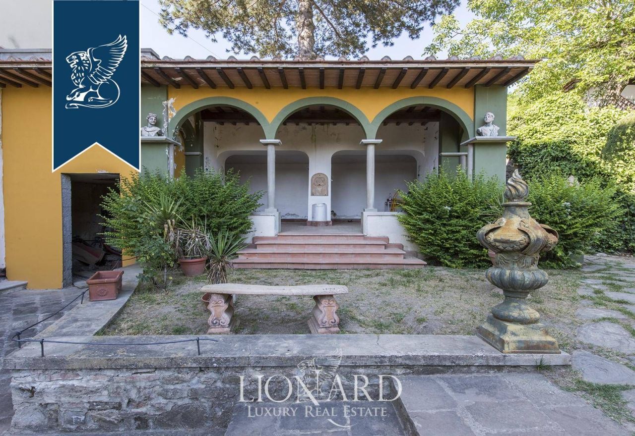 Вилла во Флоренции, Италия, 1 000 м² - фото 9