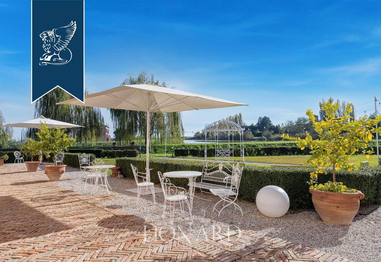 Ферма в Ровиго, Италия, 800 м² - фото 9