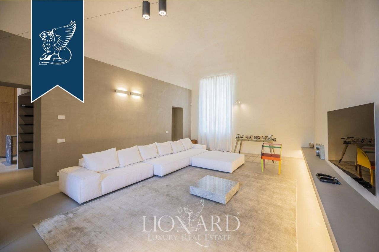 Дом в Пьяченце, Италия, 2 700 м² - фото 9