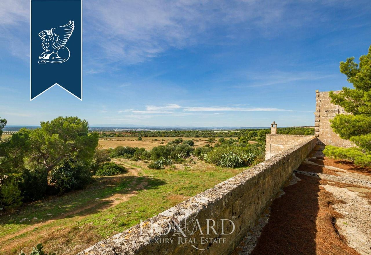 Ферма в Таранто, Италия, 1 200 м² - фото 9