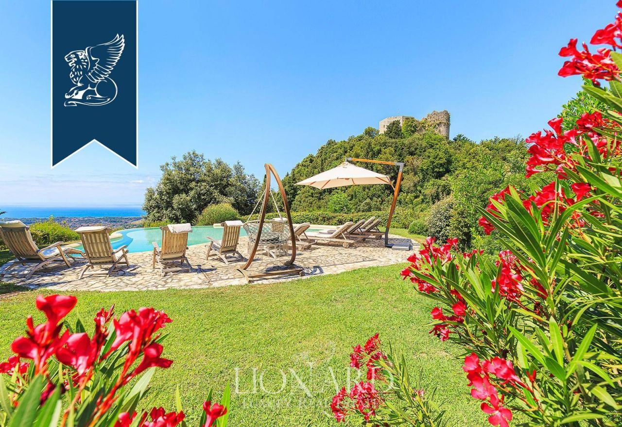 Вилла в Монтиньозо, Италия, 900 м² - фото 9