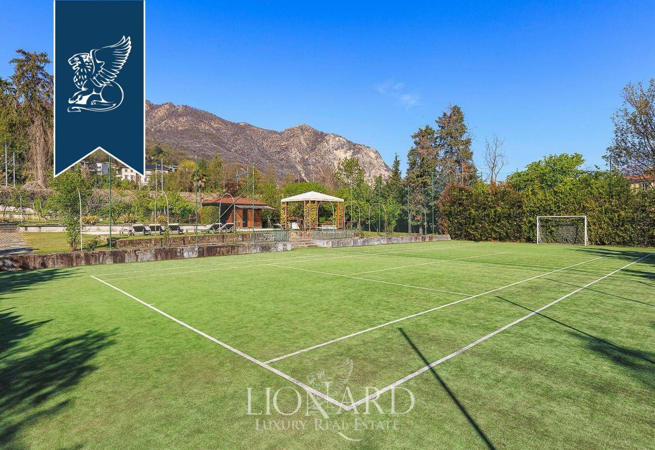 Вилла в Бавене, Италия, 1 300 м² - фото 9