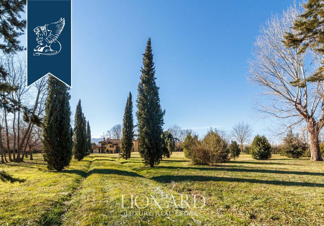 Ферма в Прато, Италия, 250 м² - фото 8