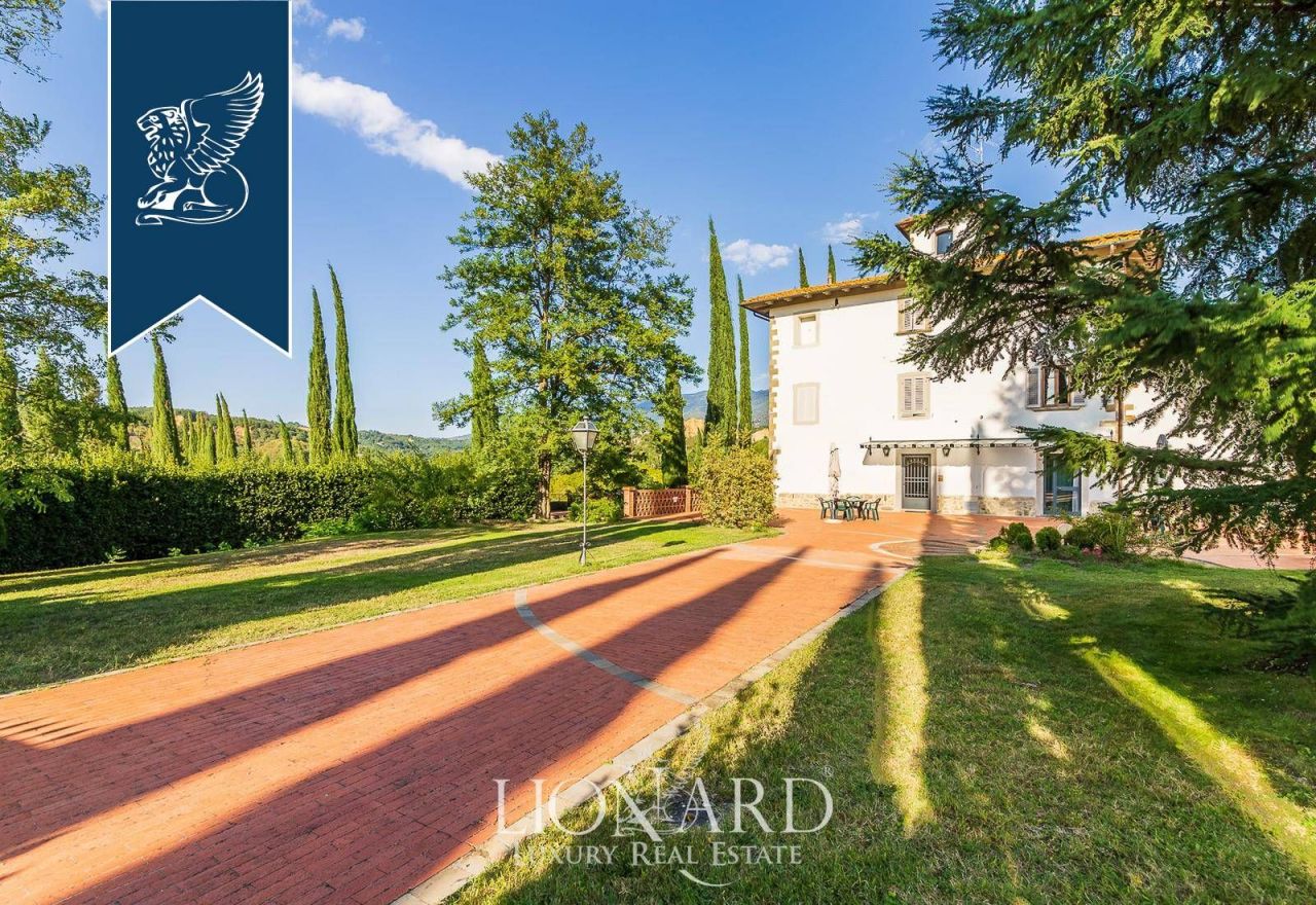 Вилла во Флоренции, Италия, 1 500 м² - фото 8