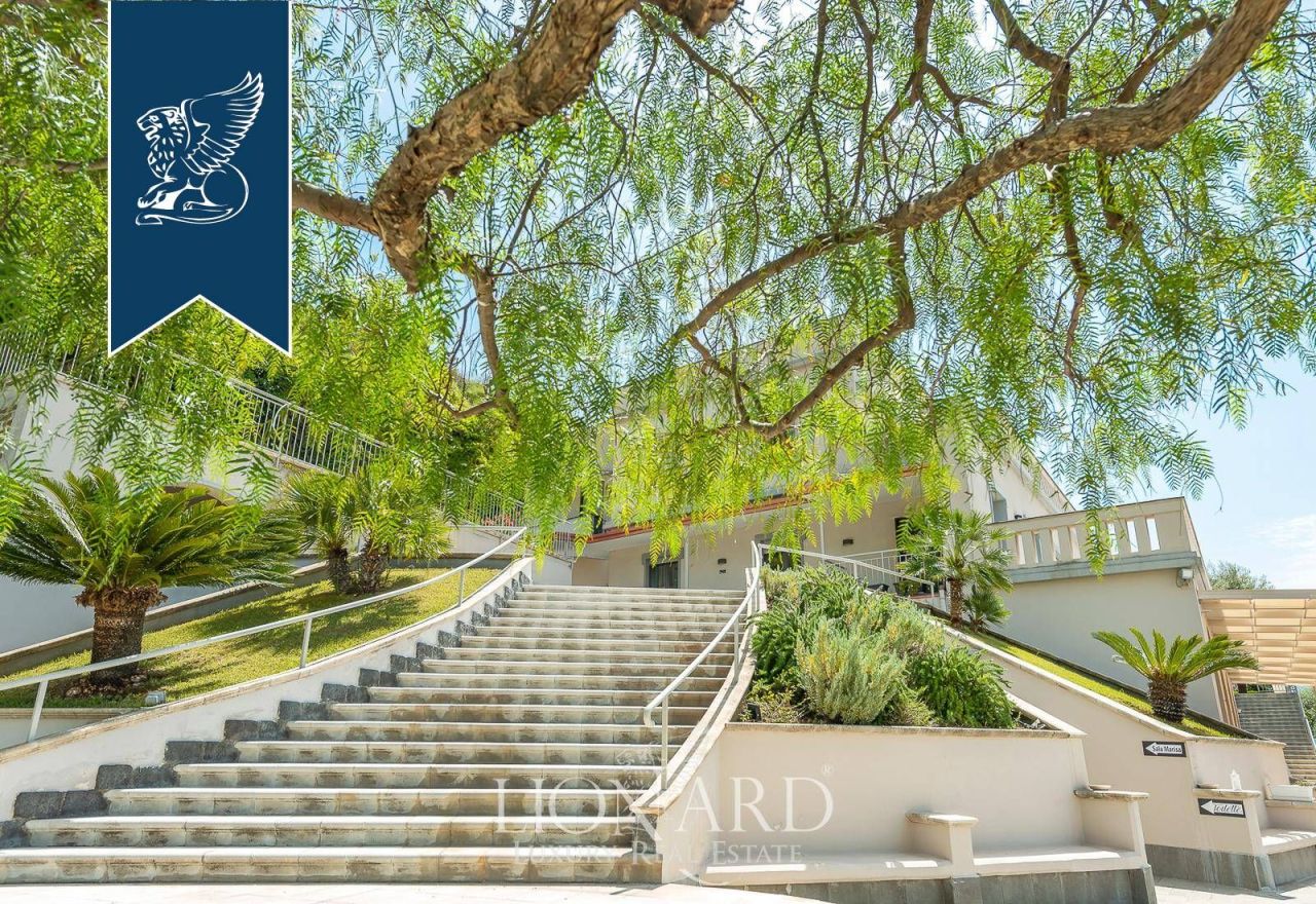 Вилла в Салерно, Италия, 1 850 м² - фото 8