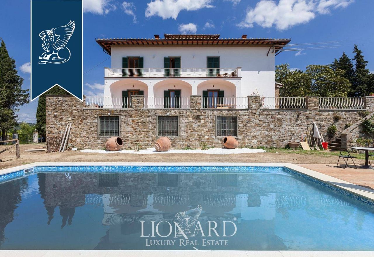 Вилла во Флоренции, Италия, 1 350 м² - фото 8