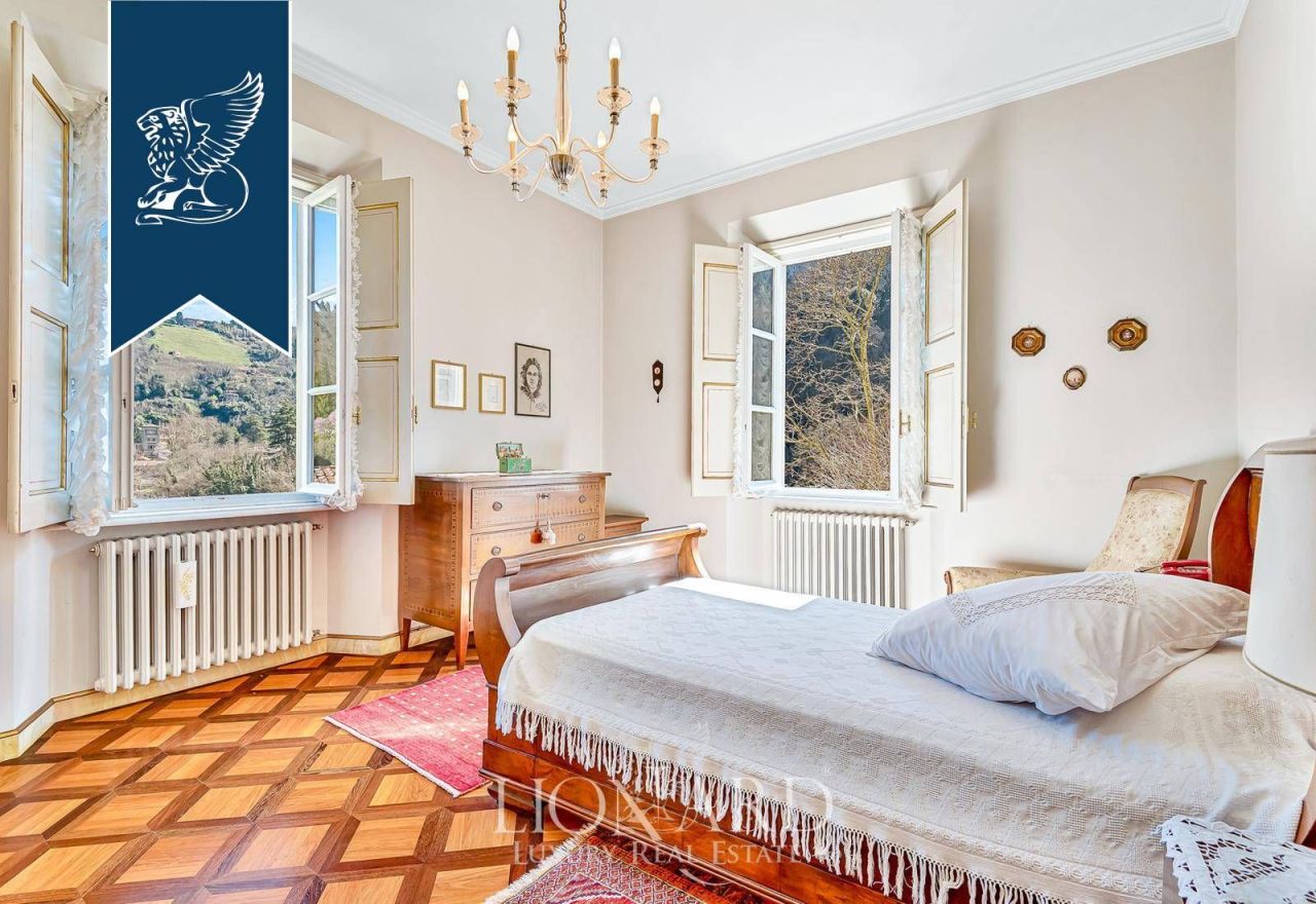 Вилла в Лукке, Италия, 800 м² - фото 8