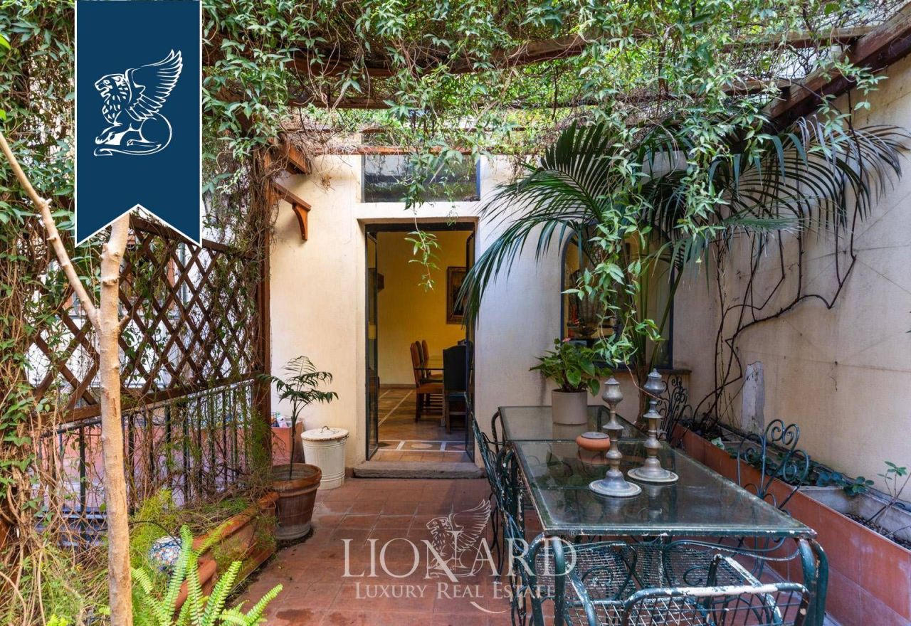 Апартаменты в Риме, Италия, 288 м² - фото 8