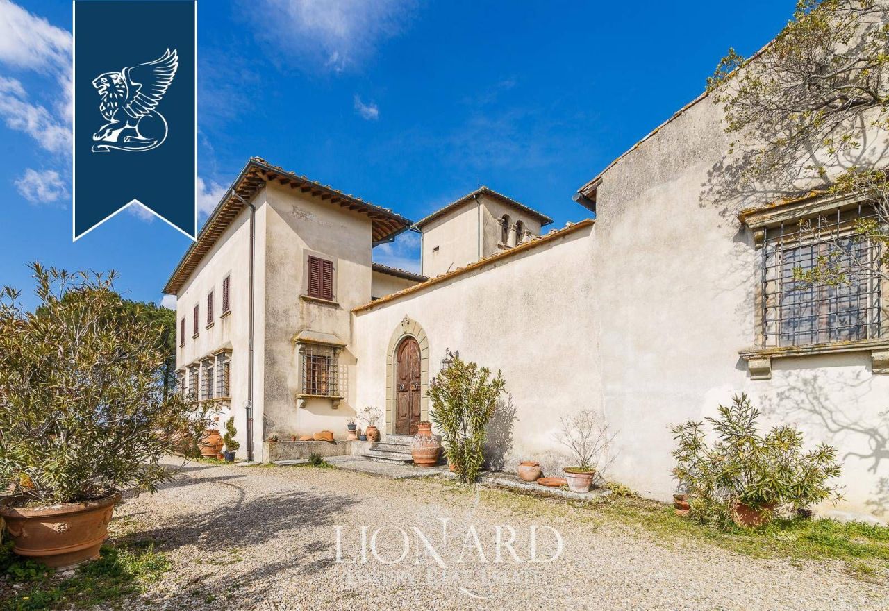 Вилла во Флоренции, Италия, 1 000 м² - фото 9