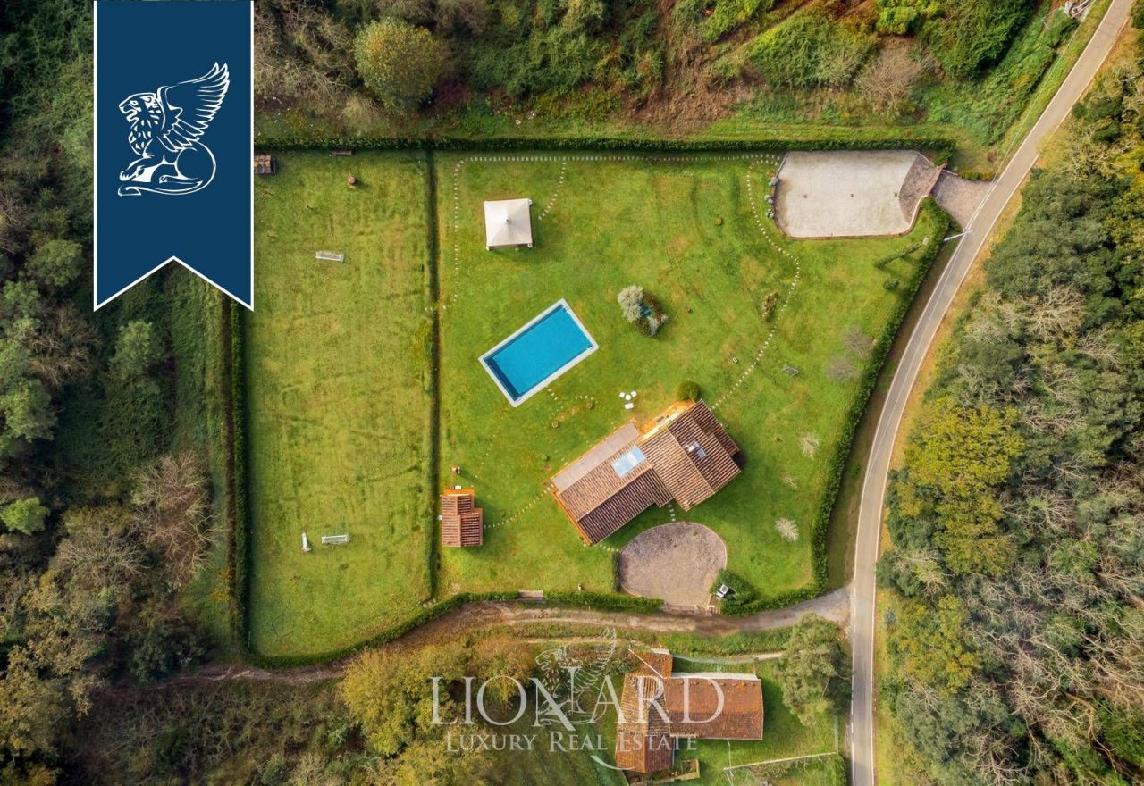 Вилла в Лукке, Италия, 450 м² - фото 8