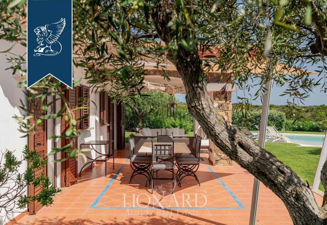 Вилла в Палау, Италия, 200 м² - фото 8