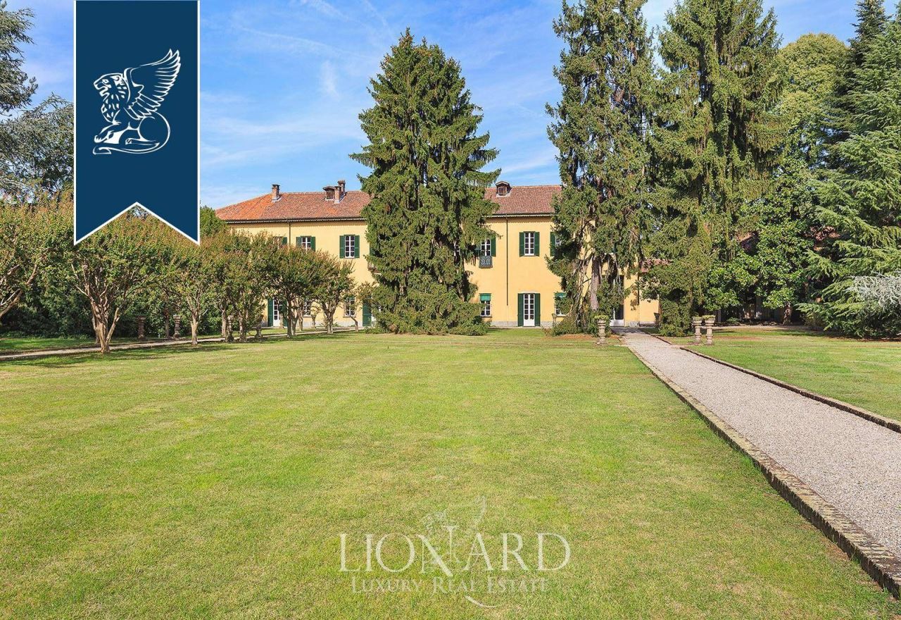 Вилла в Милане, Италия, 2 500 м² - фото 8