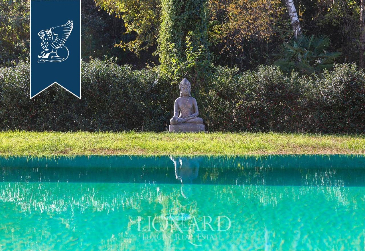 Вилла в Безоццо, Италия, 500 м² - фото 8