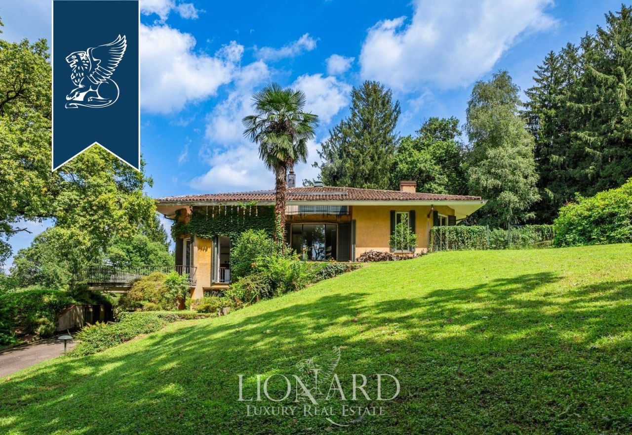 Вилла в Варесе, Италия, 750 м² - фото 8