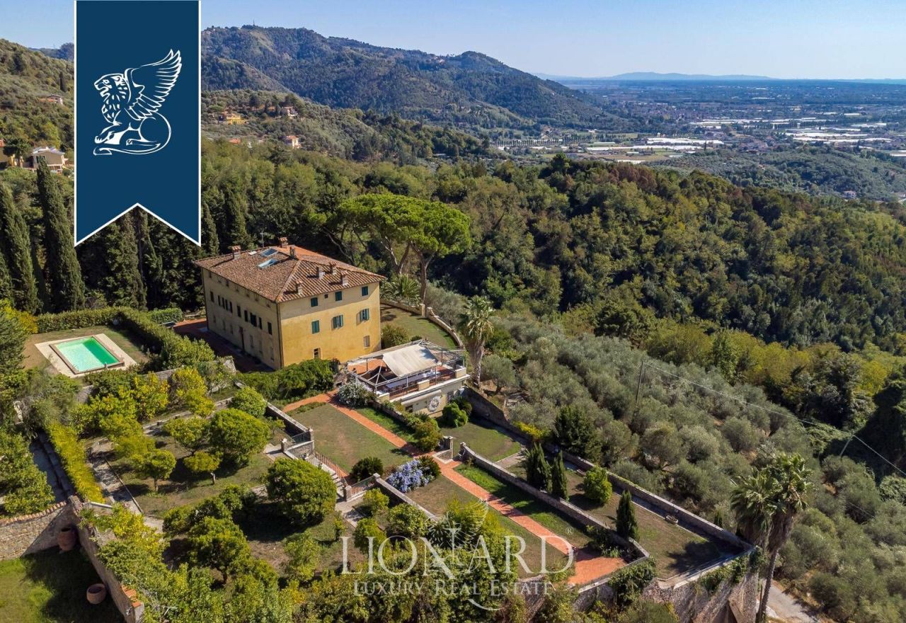 Вилла в Пьетрасанте, Италия, 1 000 м² - фото 8