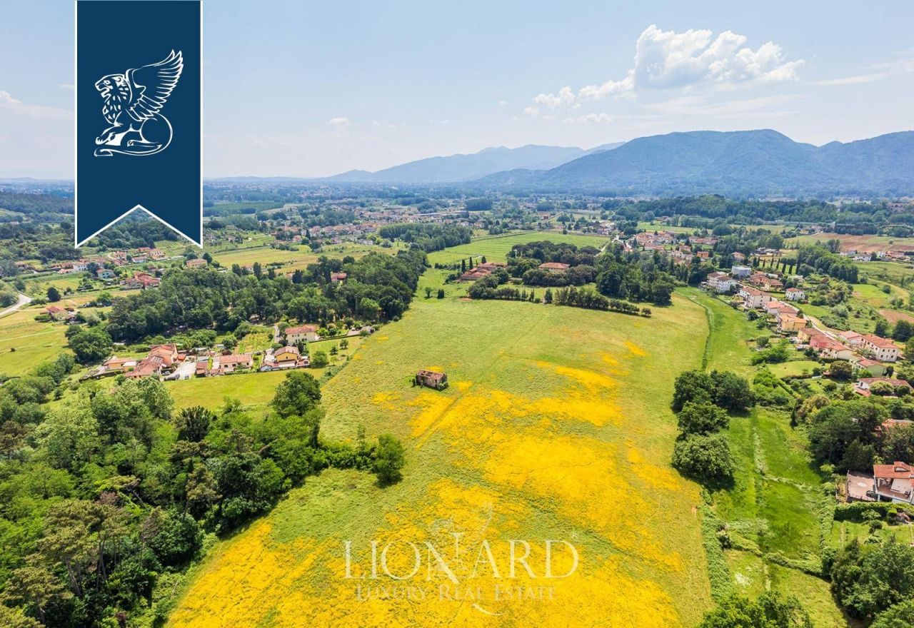 Ферма в Лукке, Италия, 4 000 м² - фото 8