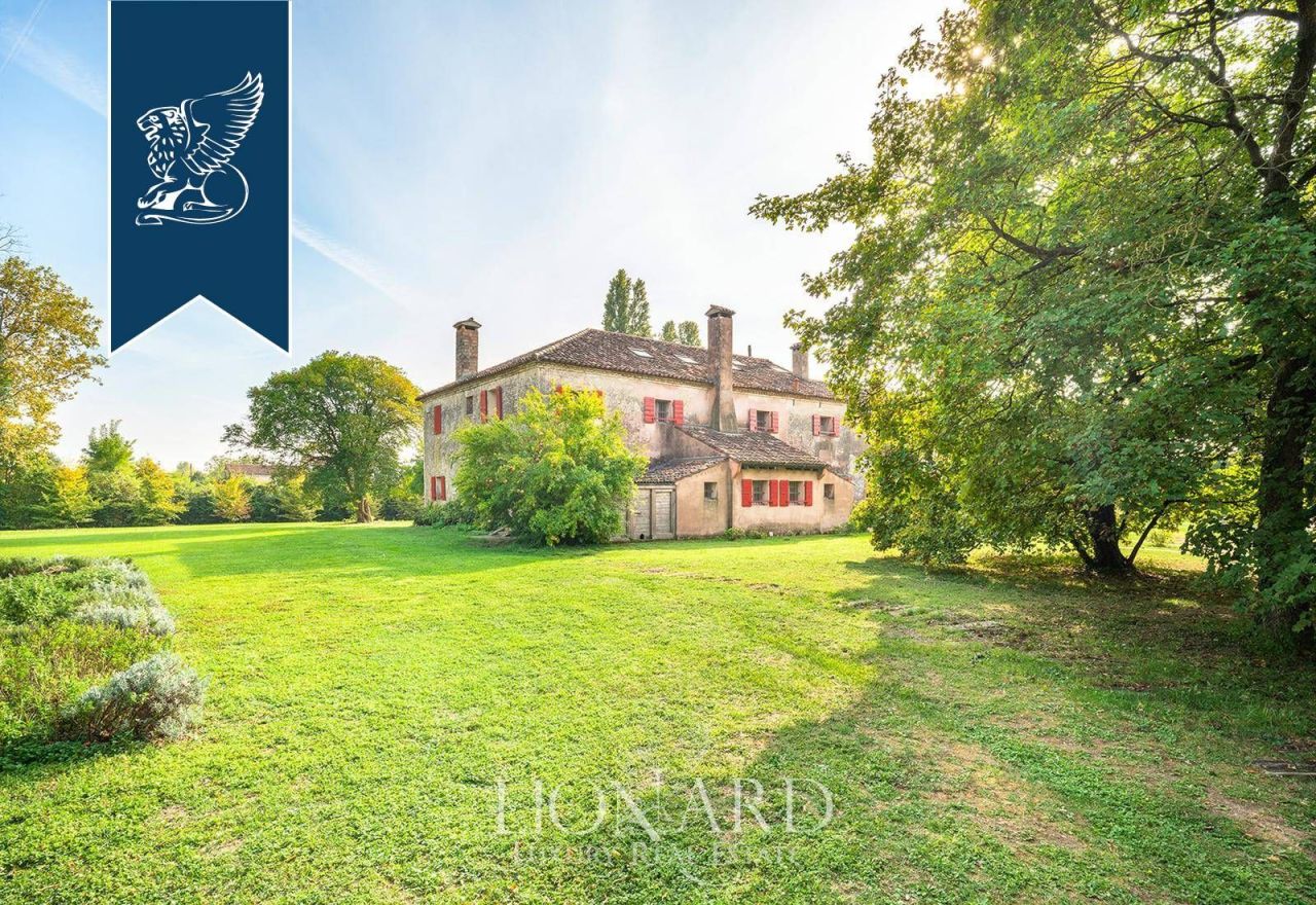 Ферма в Тревизо, Италия, 900 м² - фото 8