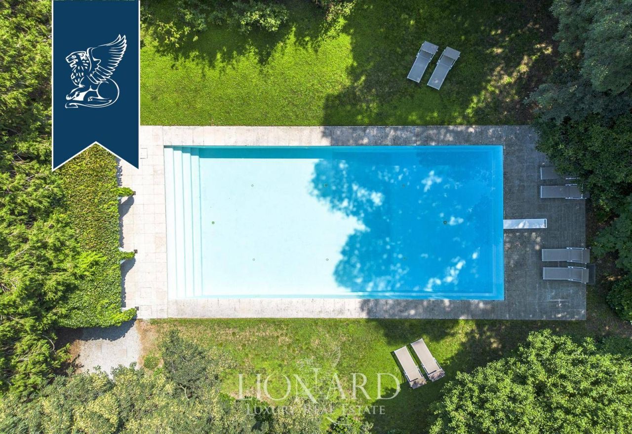 Вилла в Кремоне, Италия, 1 400 м² - фото 8