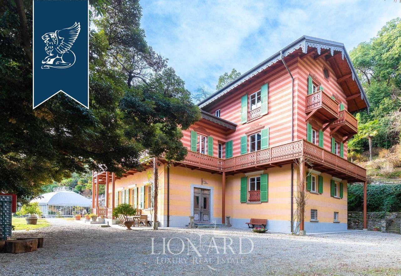 Вилла в Вербании, Италия, 1 000 м² - фото 8