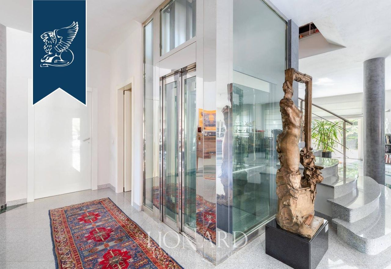 Вилла в Асти, Италия, 2 000 м² - фото 9