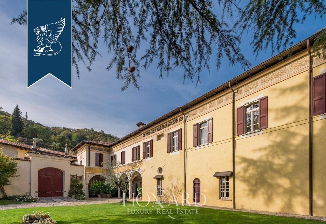 Дом в Брешии, Италия, 1 850 м² - фото 8