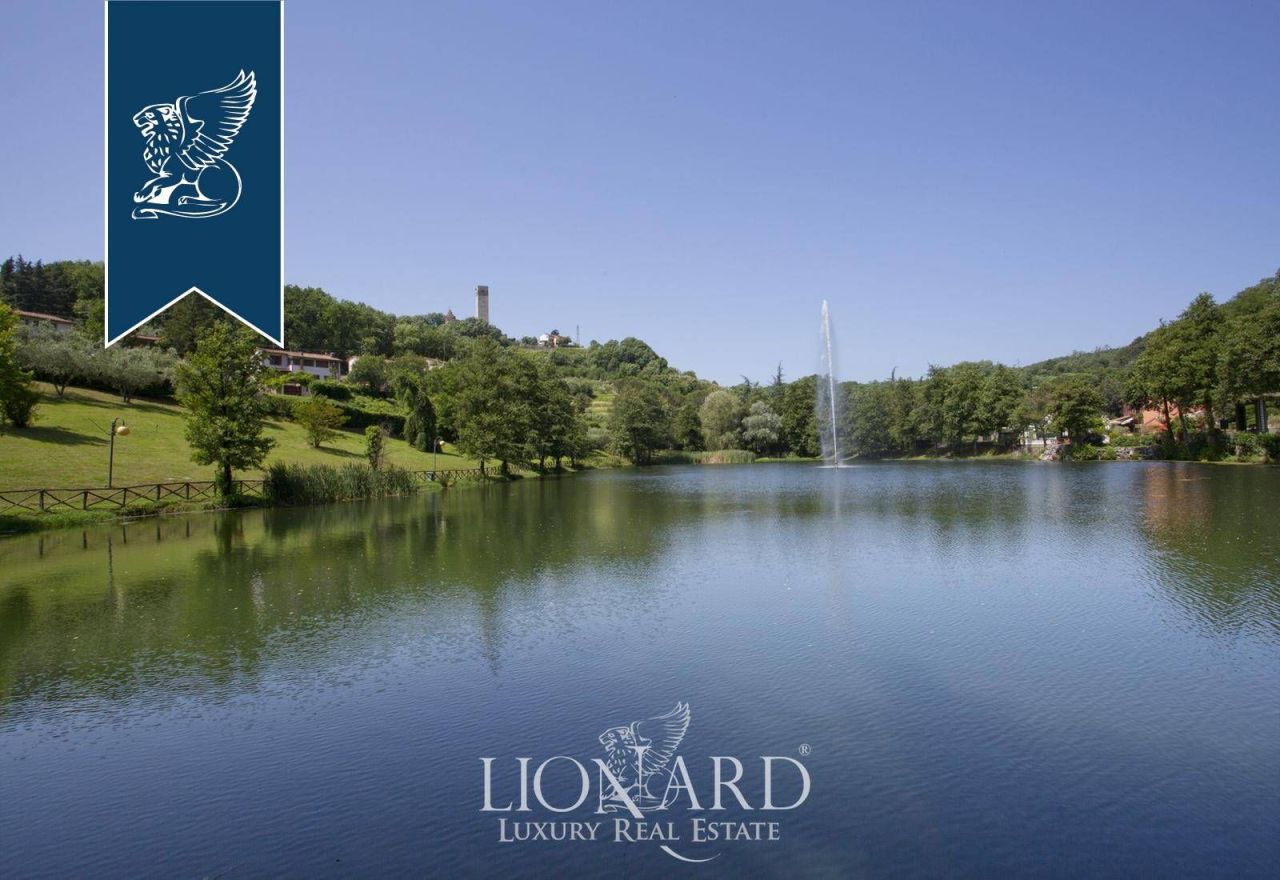 Отель, гостиница в Пистое, Италия, 2 730 м² - фото 8