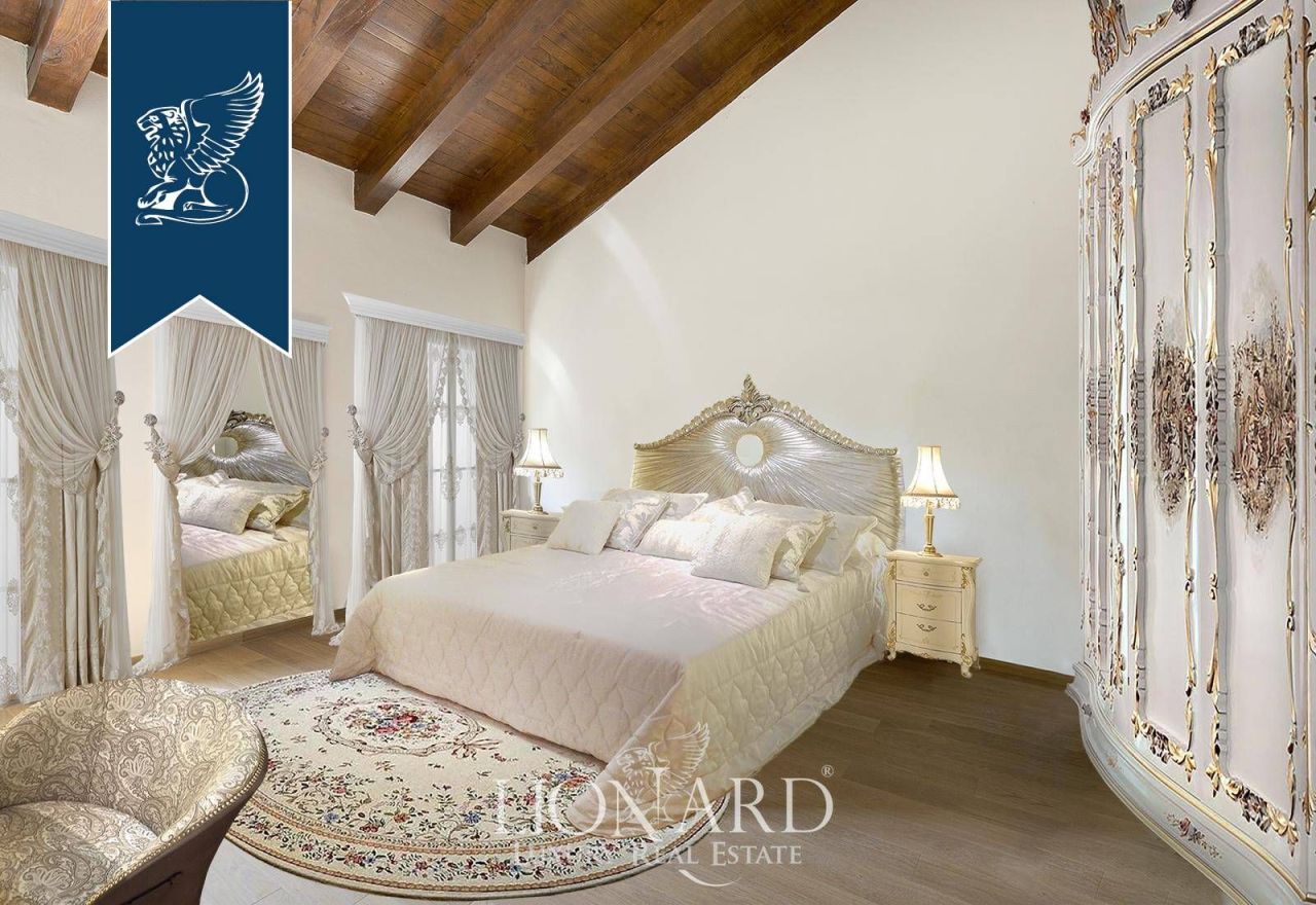 Вилла в Специи, Италия, 2 000 м² - фото 8