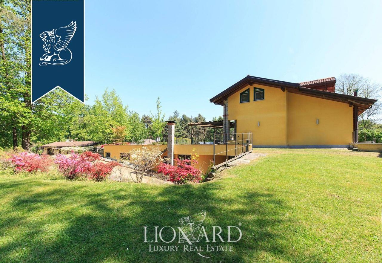 Вилла в Новаре, Италия, 700 м² - фото 8