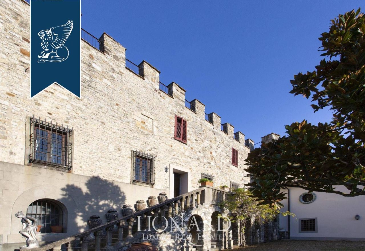 Замок во Флоренции, Италия, 2 700 м² - фото 10