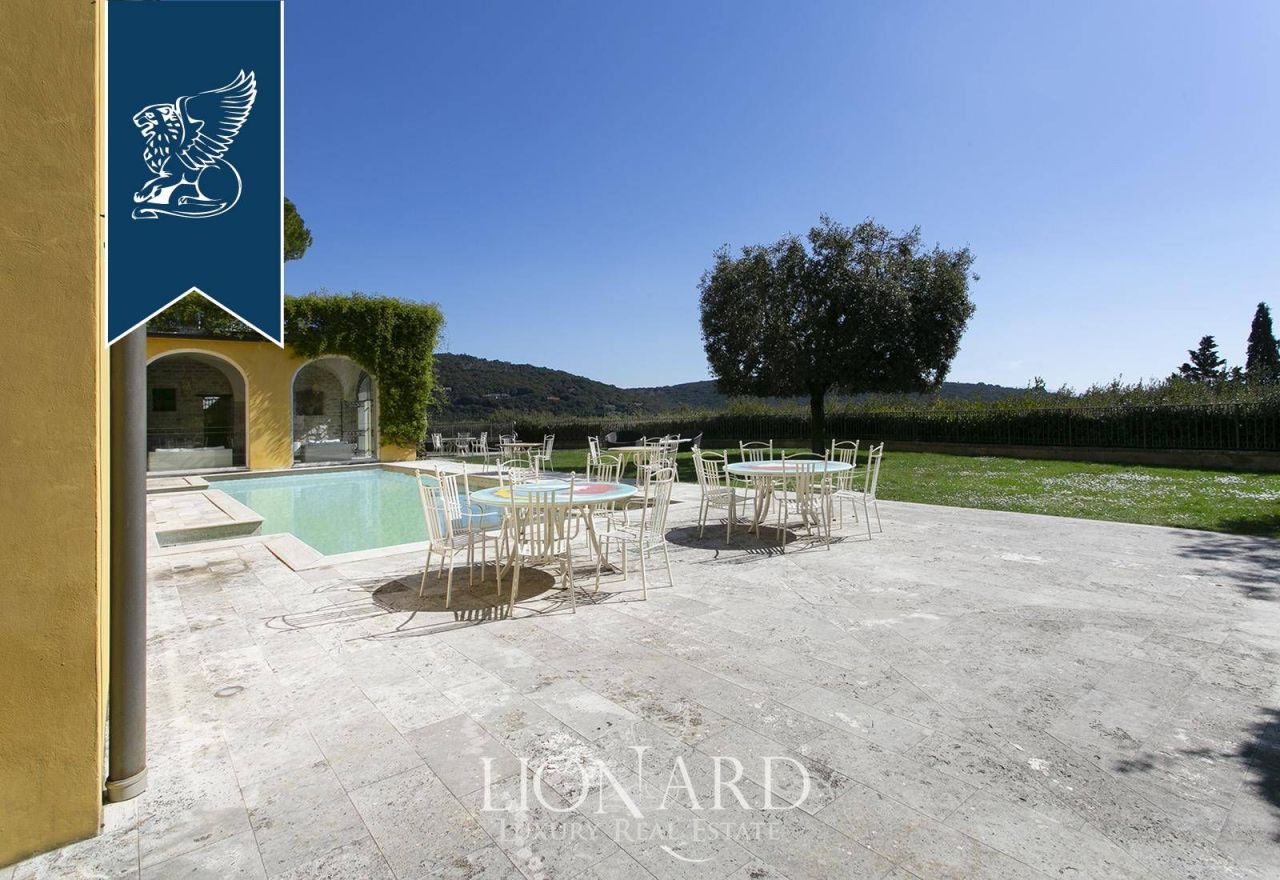 Вилла в Перудже, Италия, 2 100 м² - фото 10