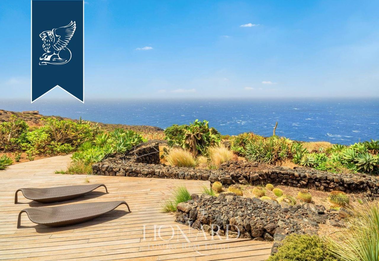 Вилла на о-ве Пантеллерия, Италия, 200 м² - фото 10