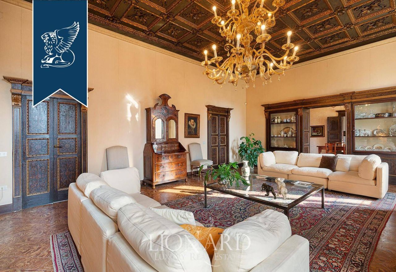 Вилла в Кремоне, Италия, 1 850 м² - фото 10