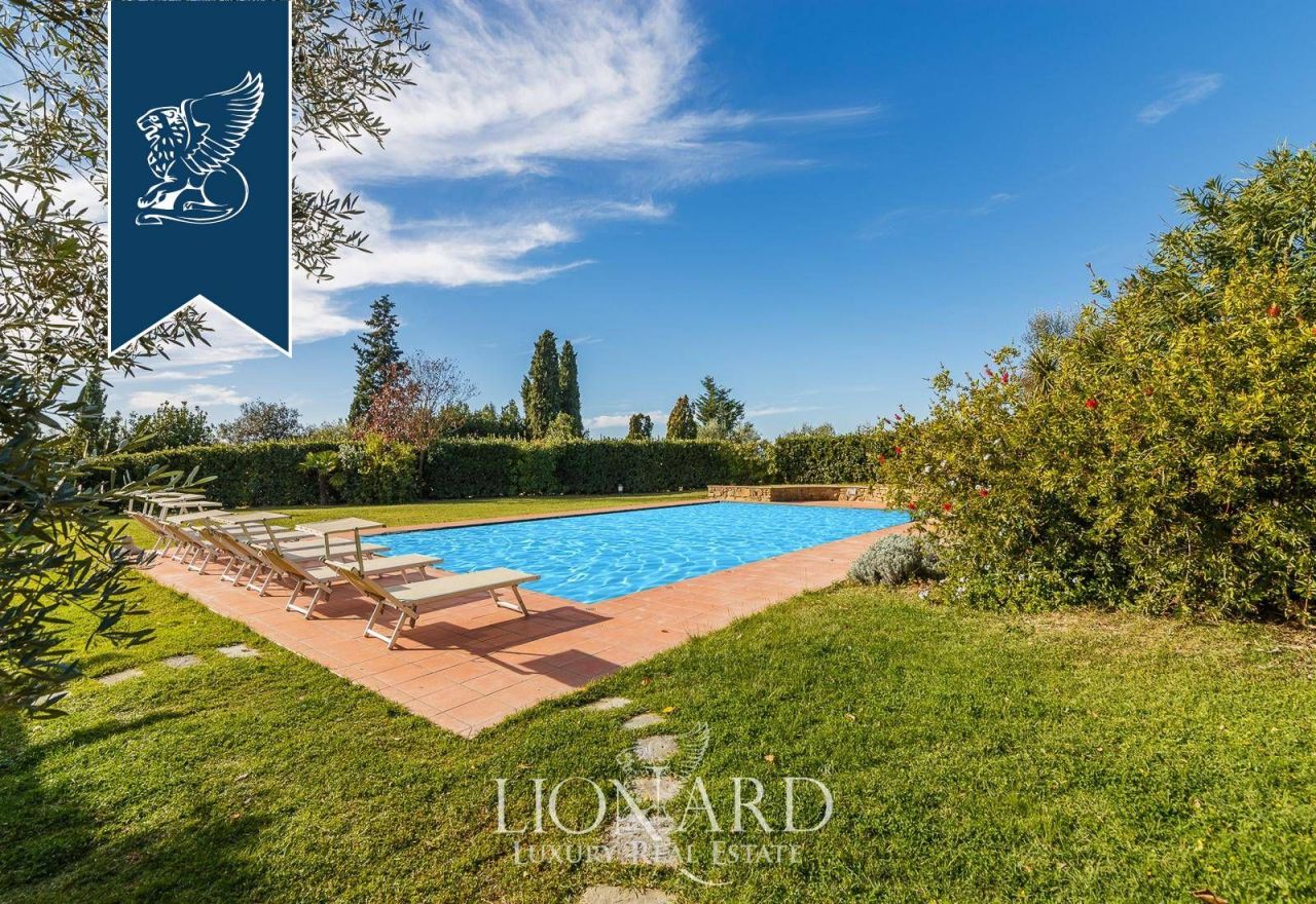 Вилла в Винчи, Италия, 1 100 м² - фото 10