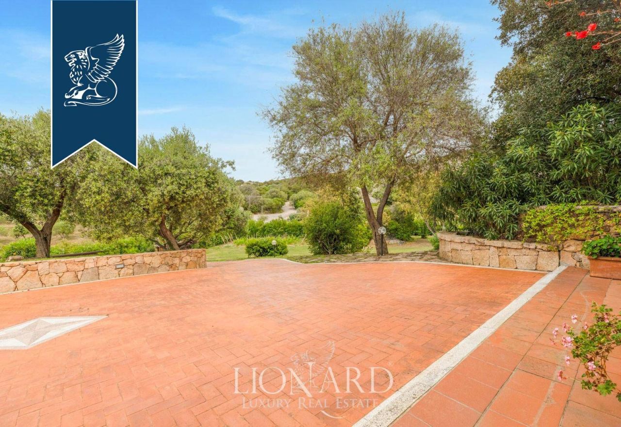 Вилла в Порто Черво, Италия, 230 м² - фото 10