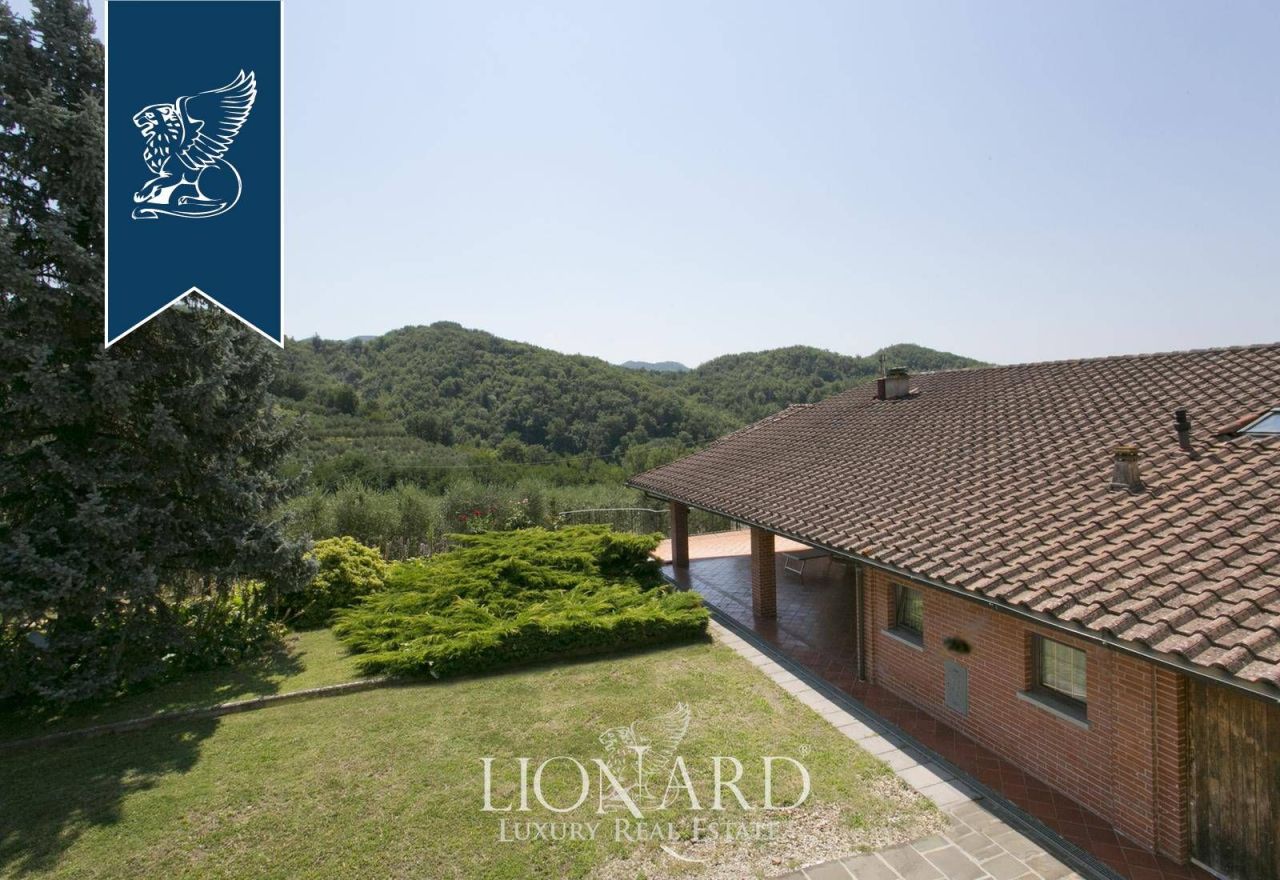 Ферма в Виккьо, Италия, 1 000 м² - фото 10