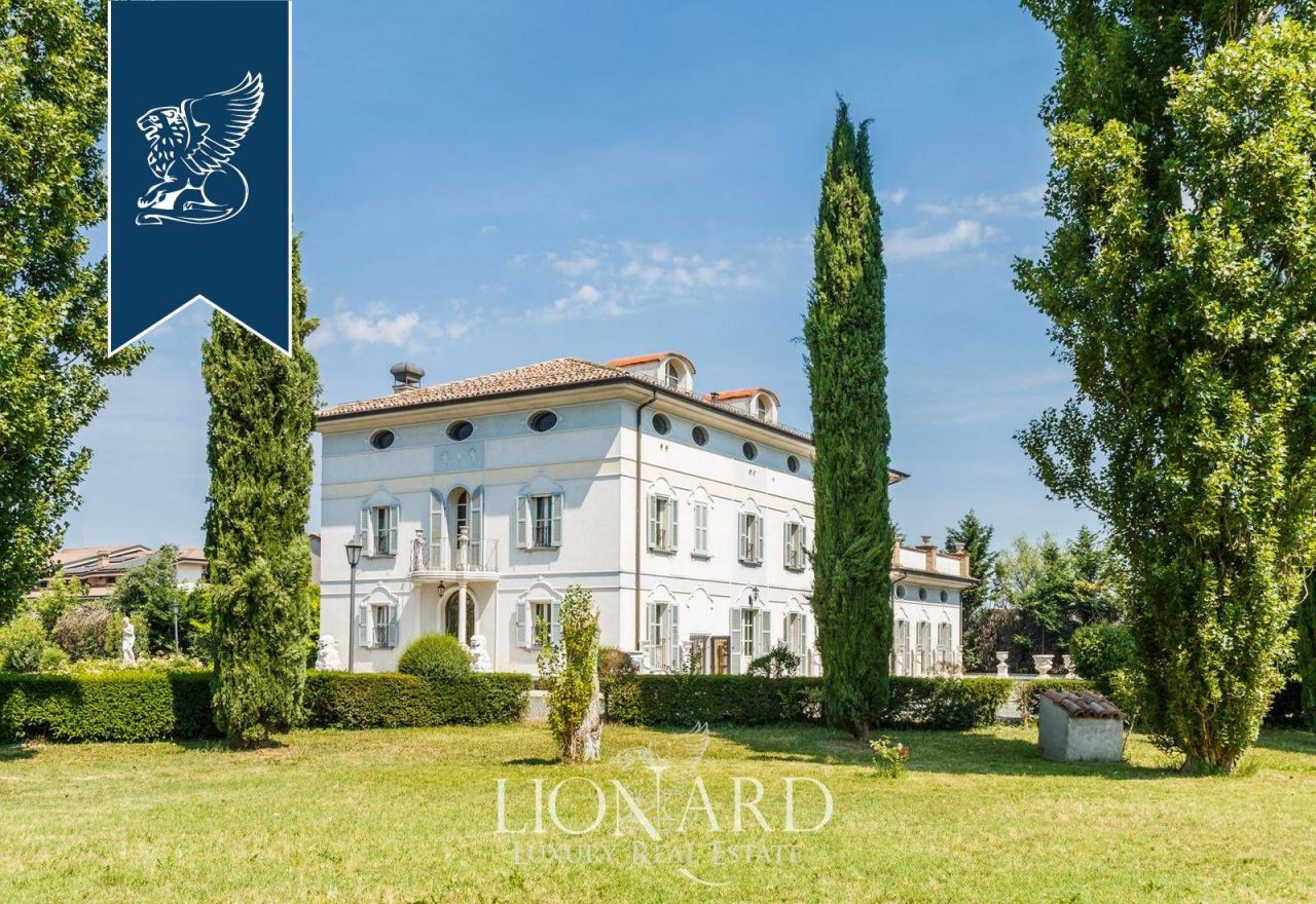 Вилла в Реджо-Эмилии, Италия, 800 м² - фото 10