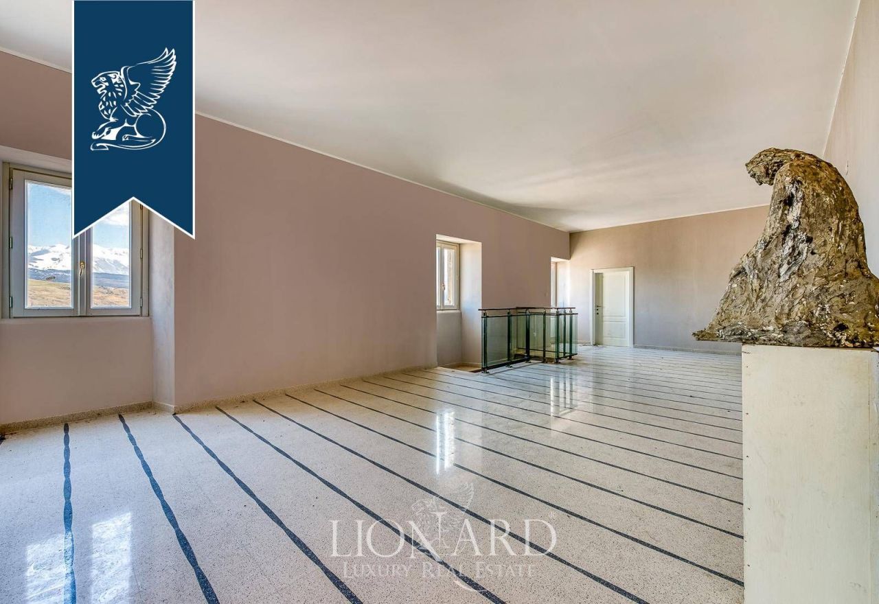 Замок в Пескаре, Италия, 3 200 м² - фото 10