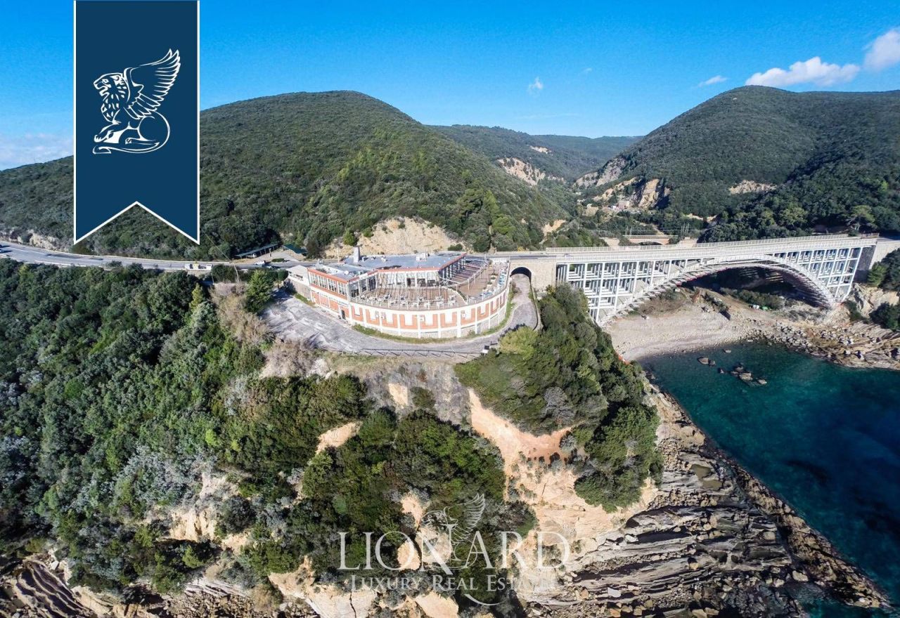 Отель, гостиница в Ливорно, Италия, 860 м² - фото 10