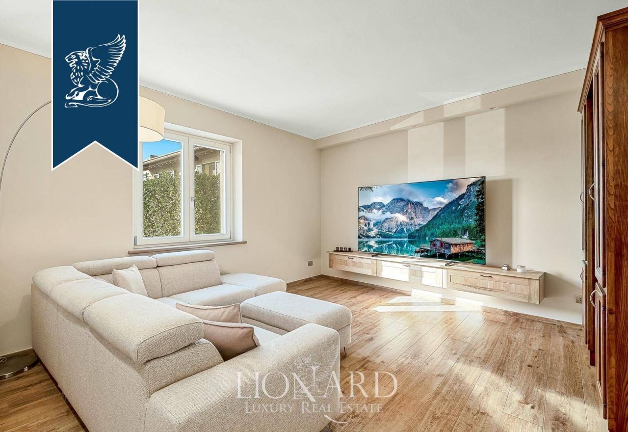 Вилла в Капаннори, Италия, 340 м² - фото 10