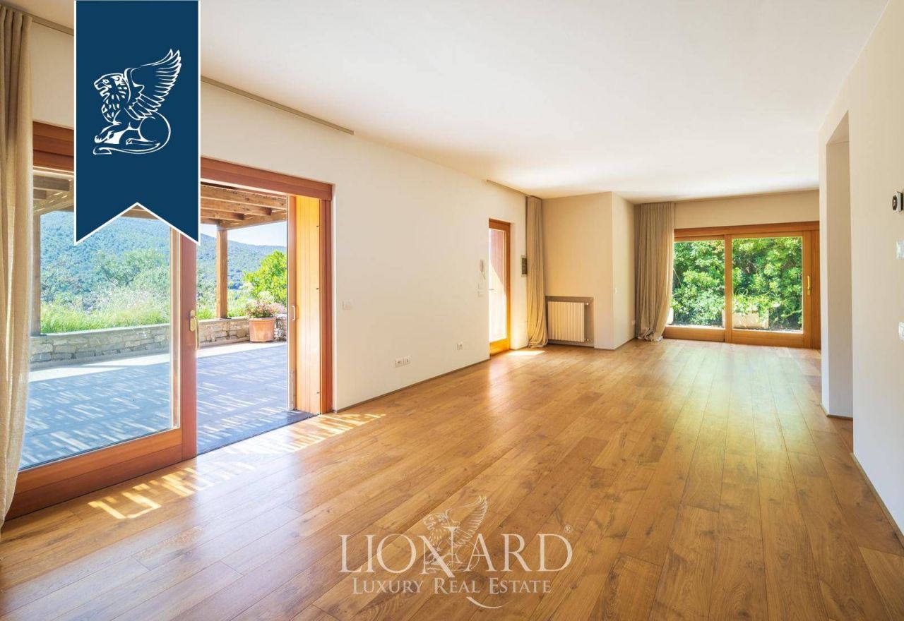 Вилла в Кастильоне-делла-Пеская, Италия, 279 м² - фото 10