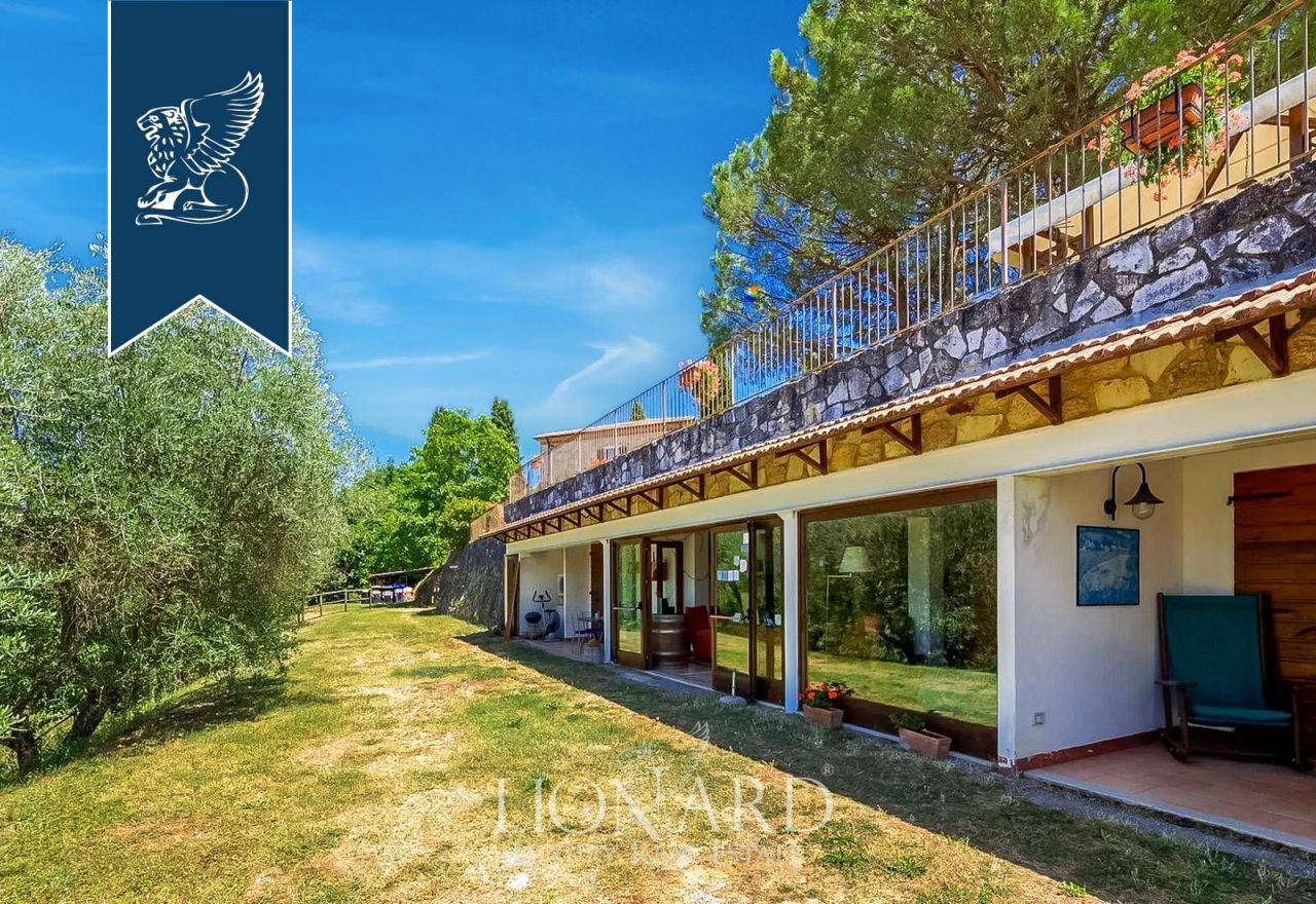 Вилла в Сиене, Италия, 714 м² - фото 10