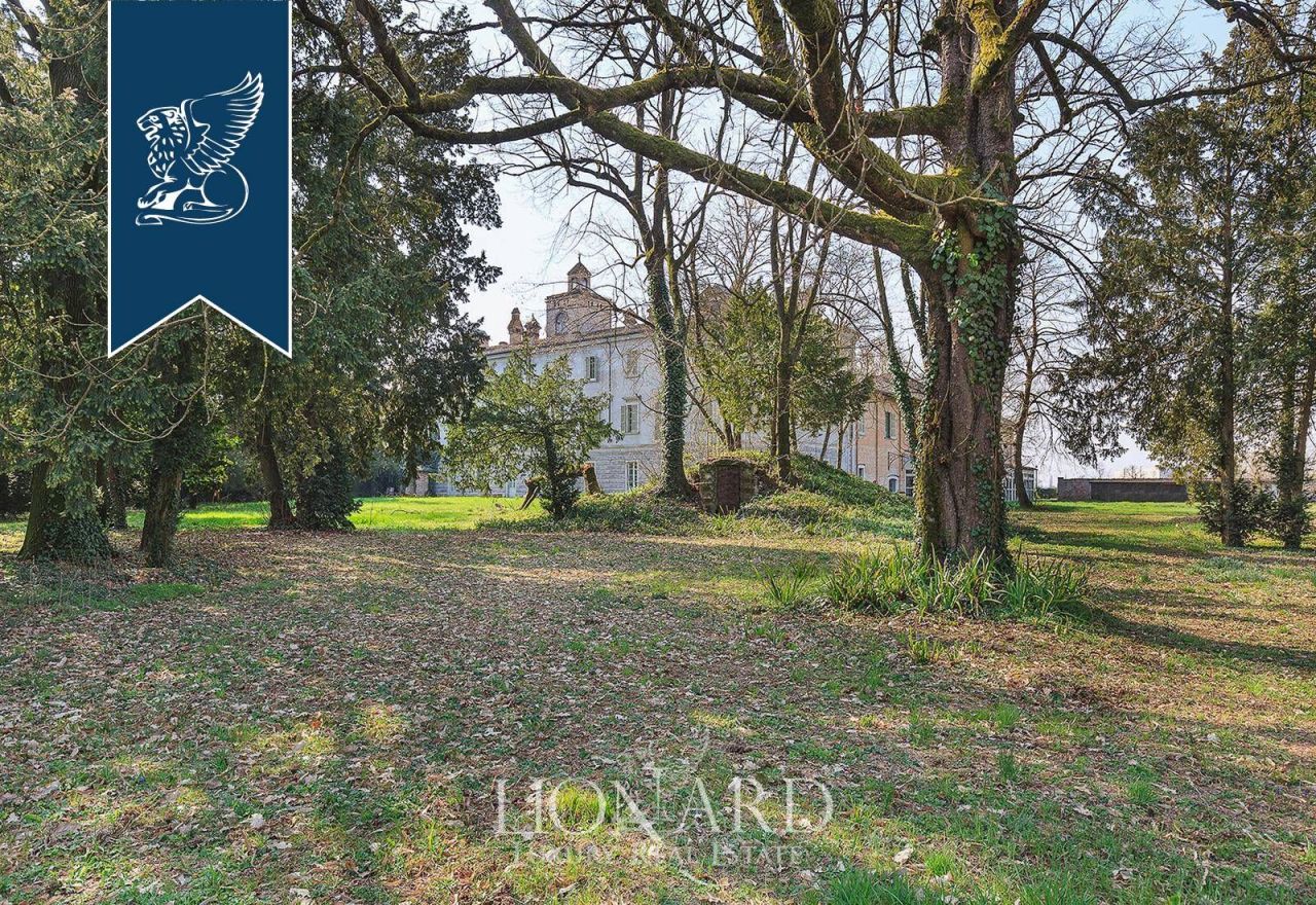 Вилла в Павии, Италия, 2 821 м² - фото 10