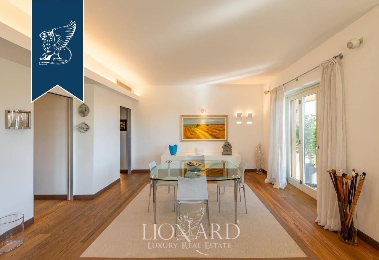 Апартаменты в Монце, Италия, 380 м² - фото 10