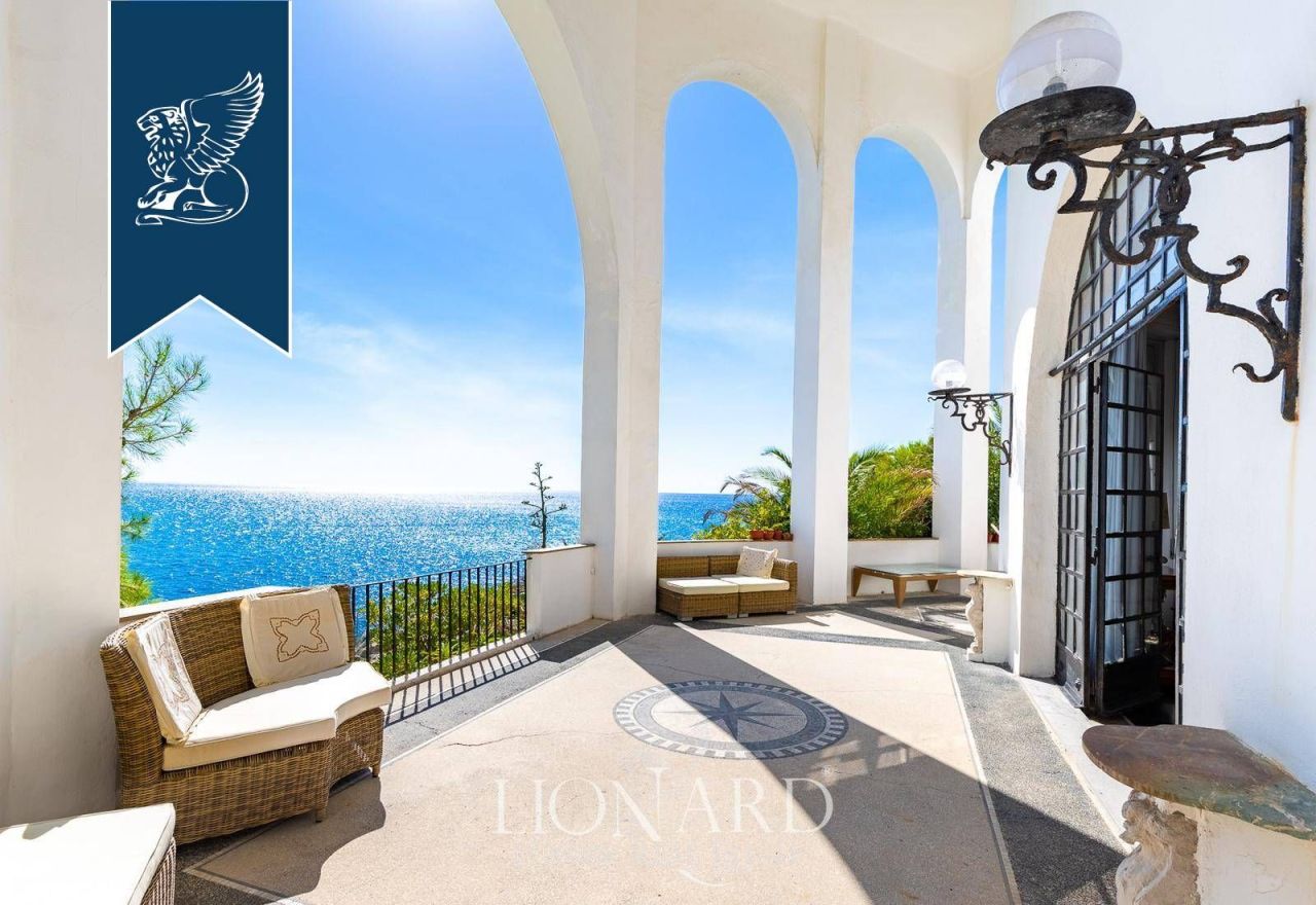 Вилла в Варацце, Италия, 750 м² - фото 10