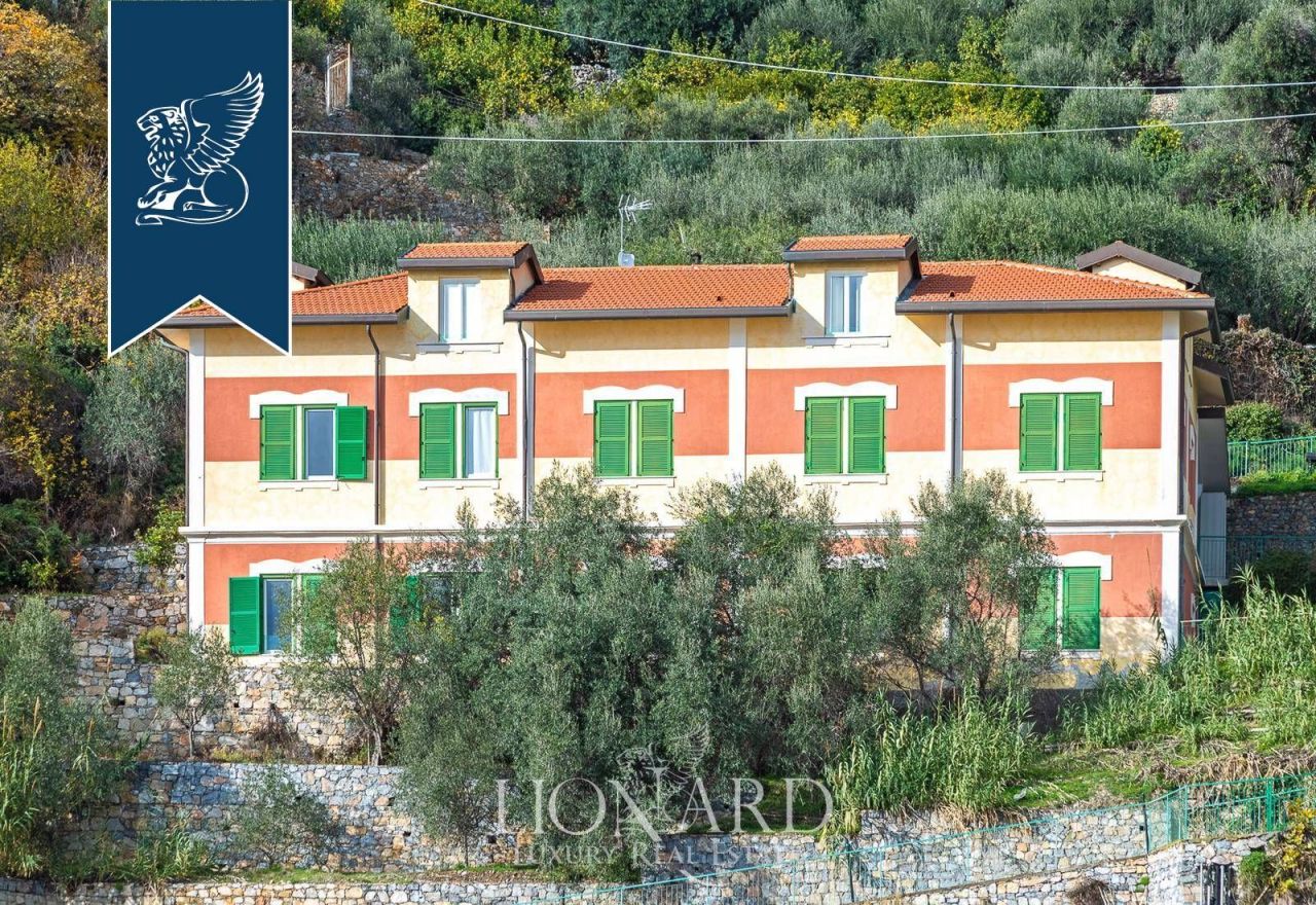 Вилла в Савоне, Италия, 4 280 м² - фото 10