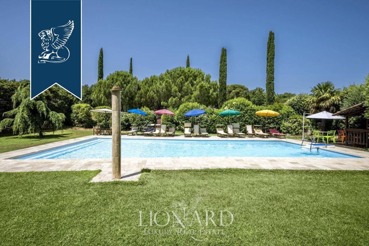 Ферма в Сиене, Италия, 800 м² - фото 10