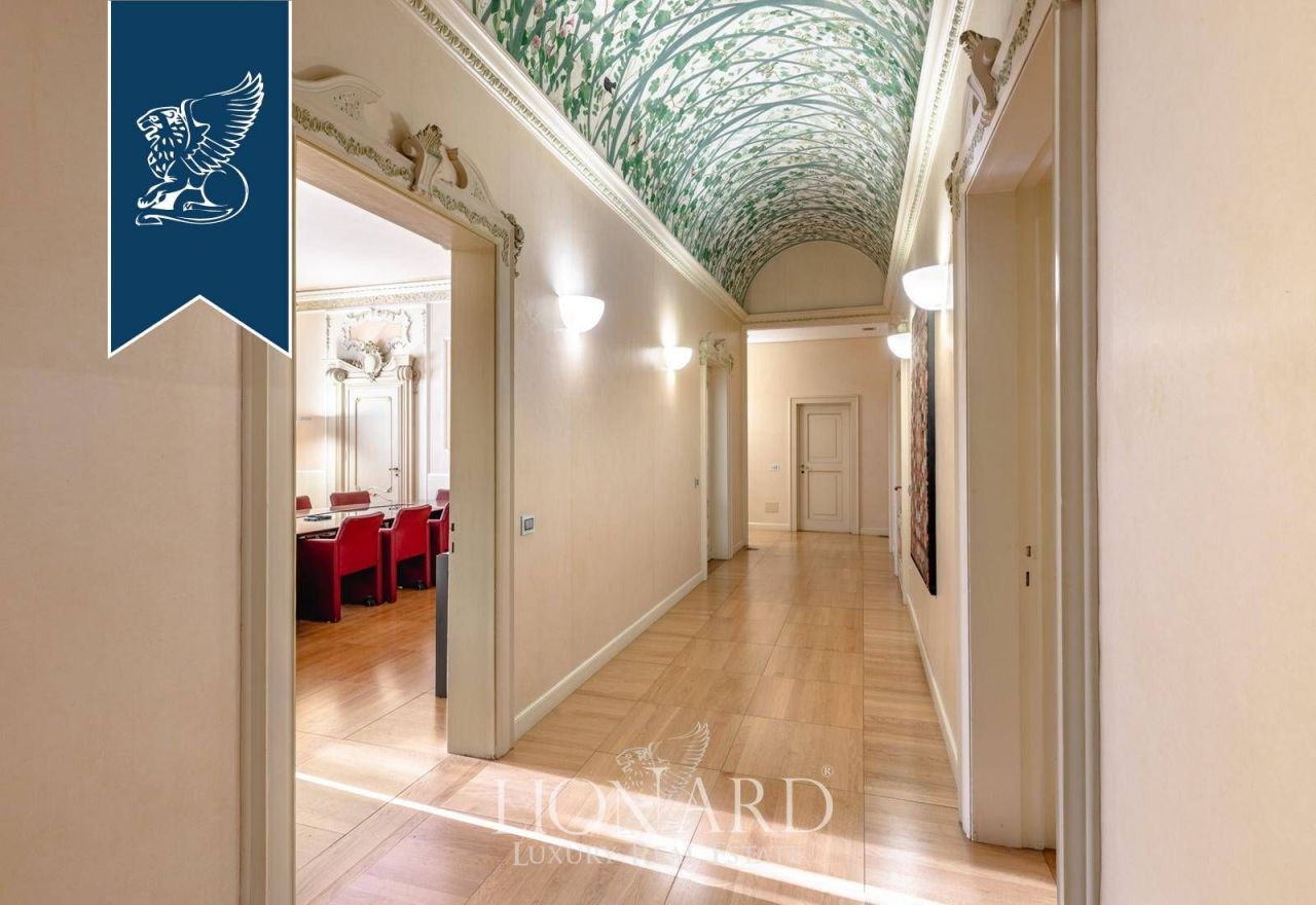 Дом в Вероне, Италия, 2 600 м² - фото 10